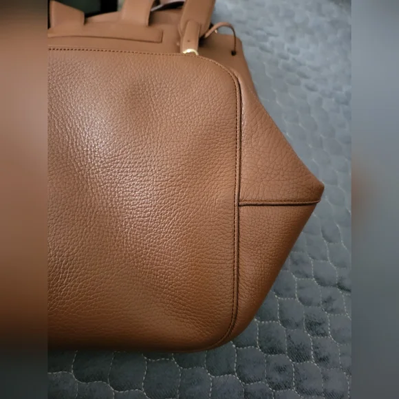 Cuyana Genuine Leather Backpack Womens.